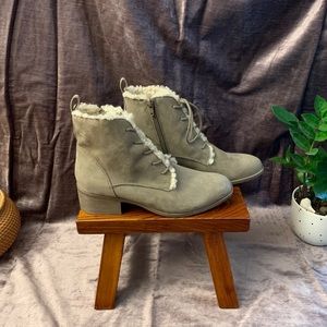 Reaction Kenneth Cole Salas Lace Up Cozy Ankle Boot - Taupe
